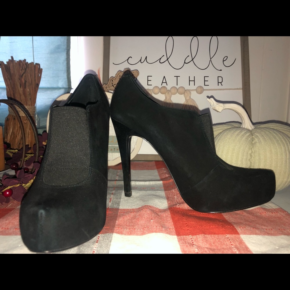Platform Heels. Perfect for fall!